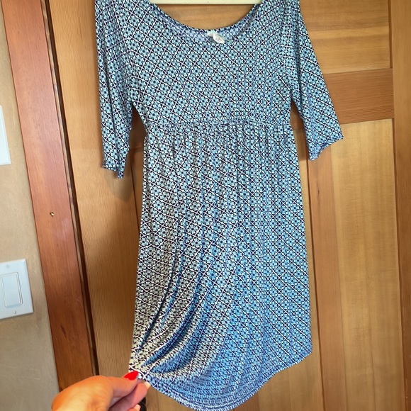 PTP 20 inches. 34 inches tag says 2X I feel it’s more of a large. - Picture 7 of 12